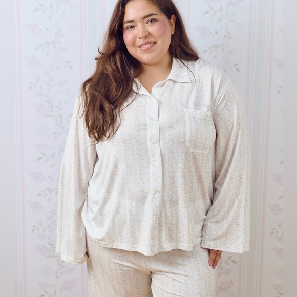 Djerf Avenue Go Slow Lilac Dreams PJ Set - Picture 2 of 5